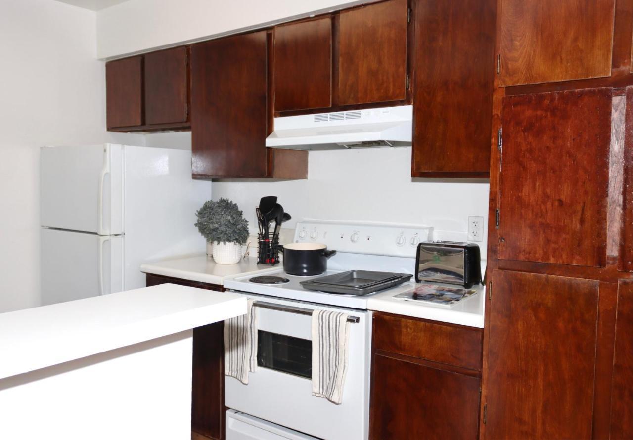 Chic Boho Cottage -Self Check In, Fully Furnished, & Free Parking Houston Kültér fotó