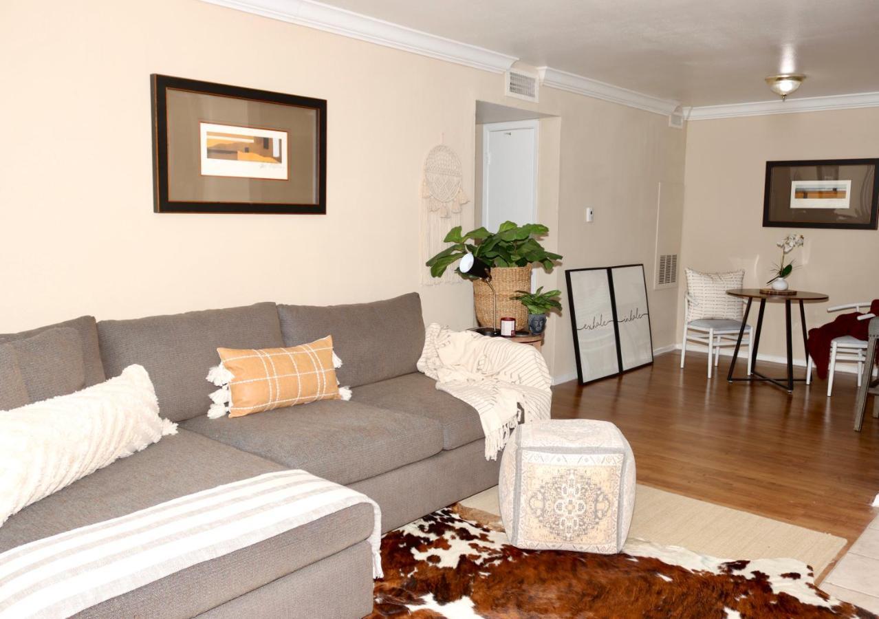 Chic Boho Cottage -Self Check In, Fully Furnished, & Free Parking Houston Kültér fotó